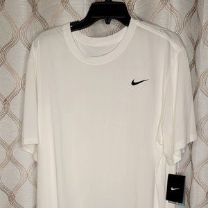 Men's Nike DriFit crew neck tee